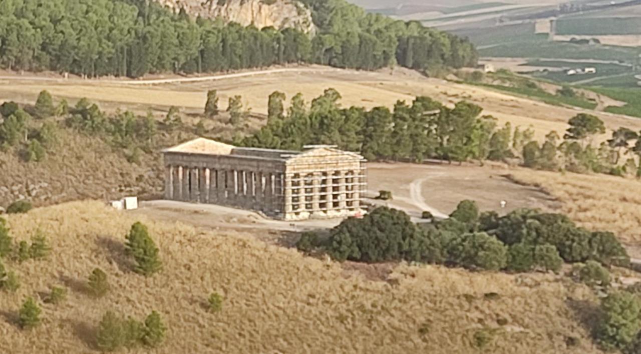 Casa Raineri Villa Paceco Bagian luar foto