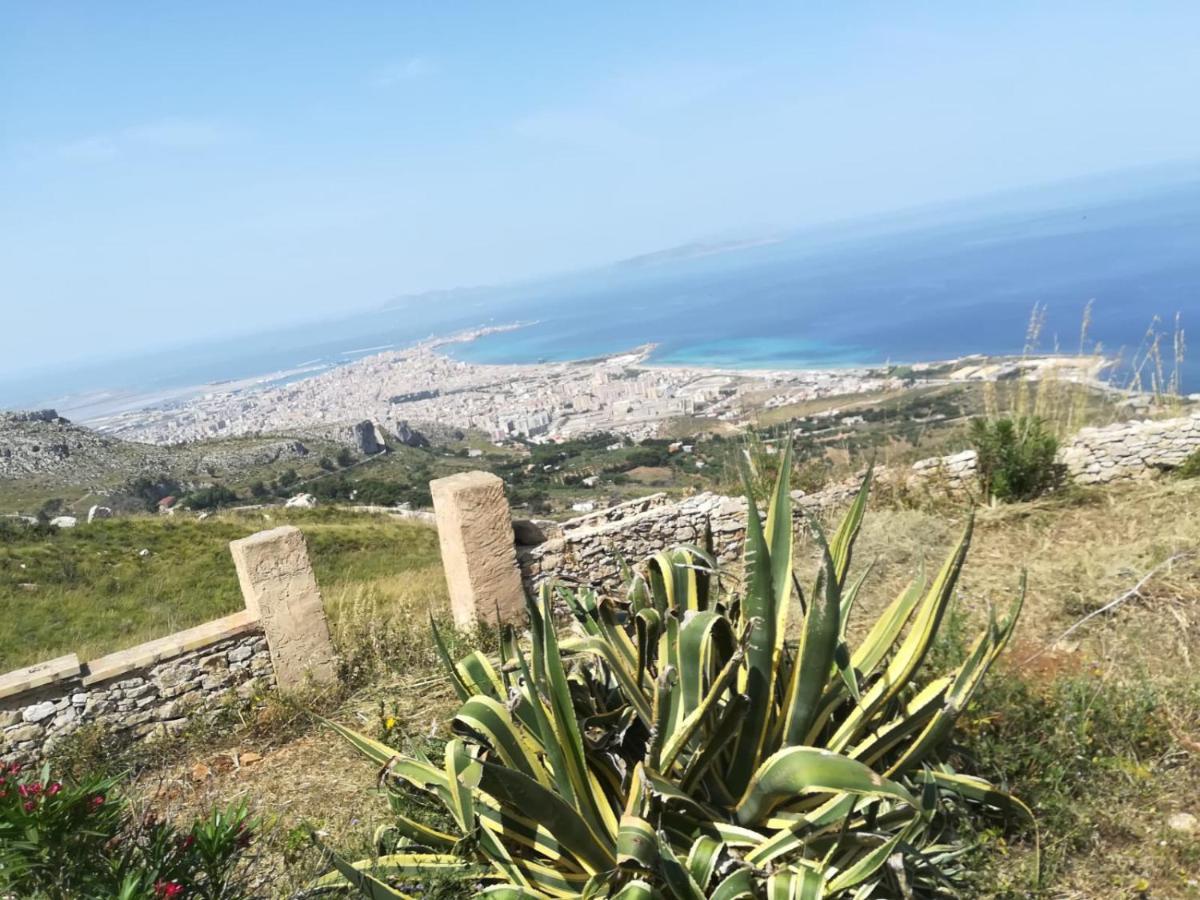 Casa Raineri Villa Paceco Bagian luar foto